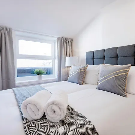 London Paddington Station Apartments Exterior photo