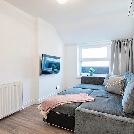 London Paddington Station Apartments Exterior photo