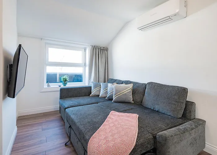London Paddington Station Apartments
